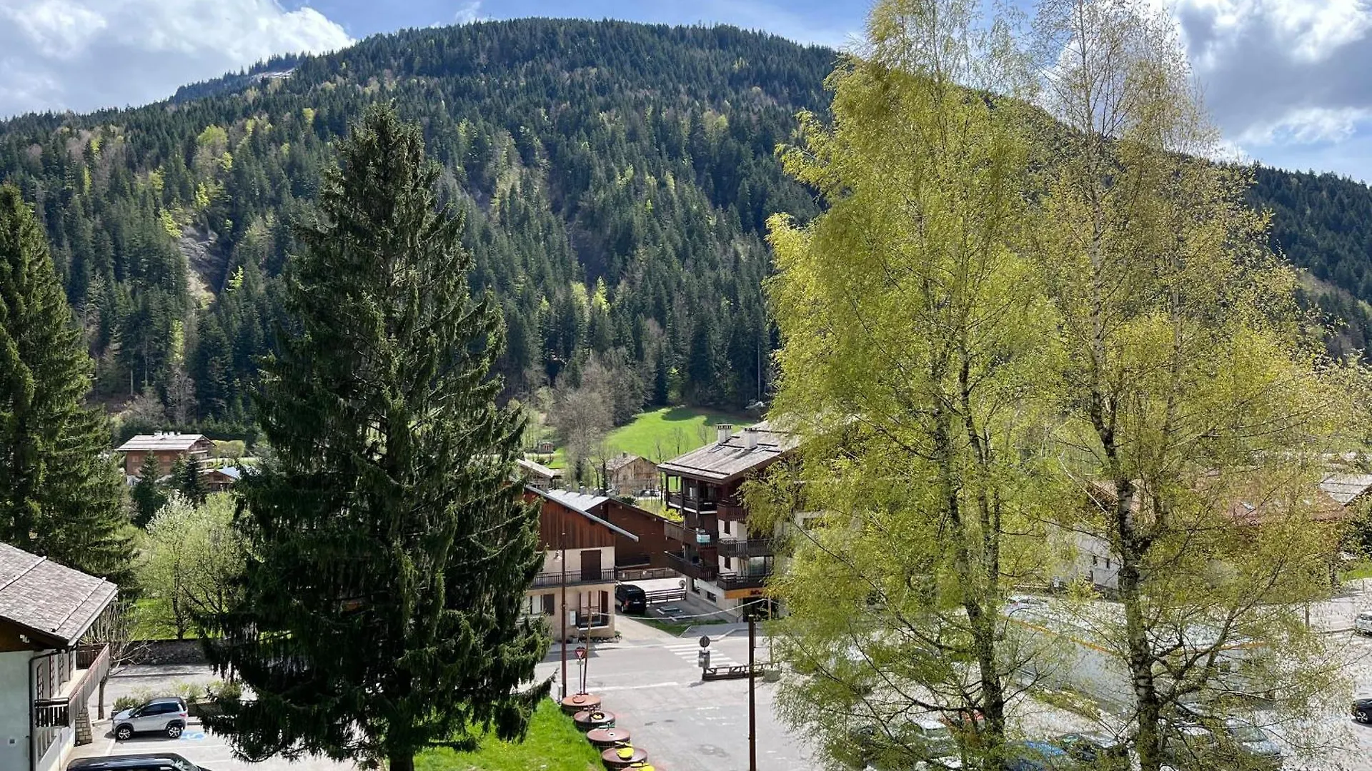 לה גראן-בורנו Appartement Confortable Au Grand-Bornand Pour 5 Personnes - Fr-1-467-146 0*, לה גראן-בורנו צרפת